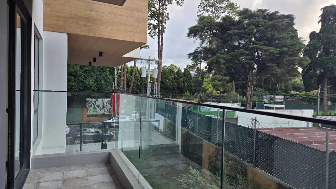 Apartamento amueblado en venta - Naridia, Zona 14 — Apartamento en Venta en Naridia, Zona 14, Guatemala, Ciudad — foto 12 de 17