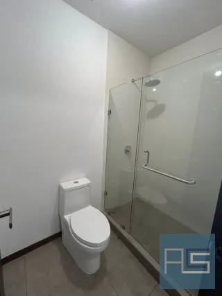 Amplio y moderno apartamento en Venta para estrenar en zona 15 de 3 hab, sector de San Lázaro — Apartamento en Venta en Zona 15, Guatemala, Ciudad — miniatura 8 de 17