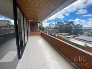 Zona 10 cerca La Estación — Apartamento en Venta en Zona 10, Guatemala, Ciudad — miniatura 2 de 2