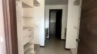 Apartamento Amueblado y Equipado MIRA zona 10 — Apartamento en Alquiler en Mira, Zona 10, Guatemala, Ciudad — miniatura 14 de 16