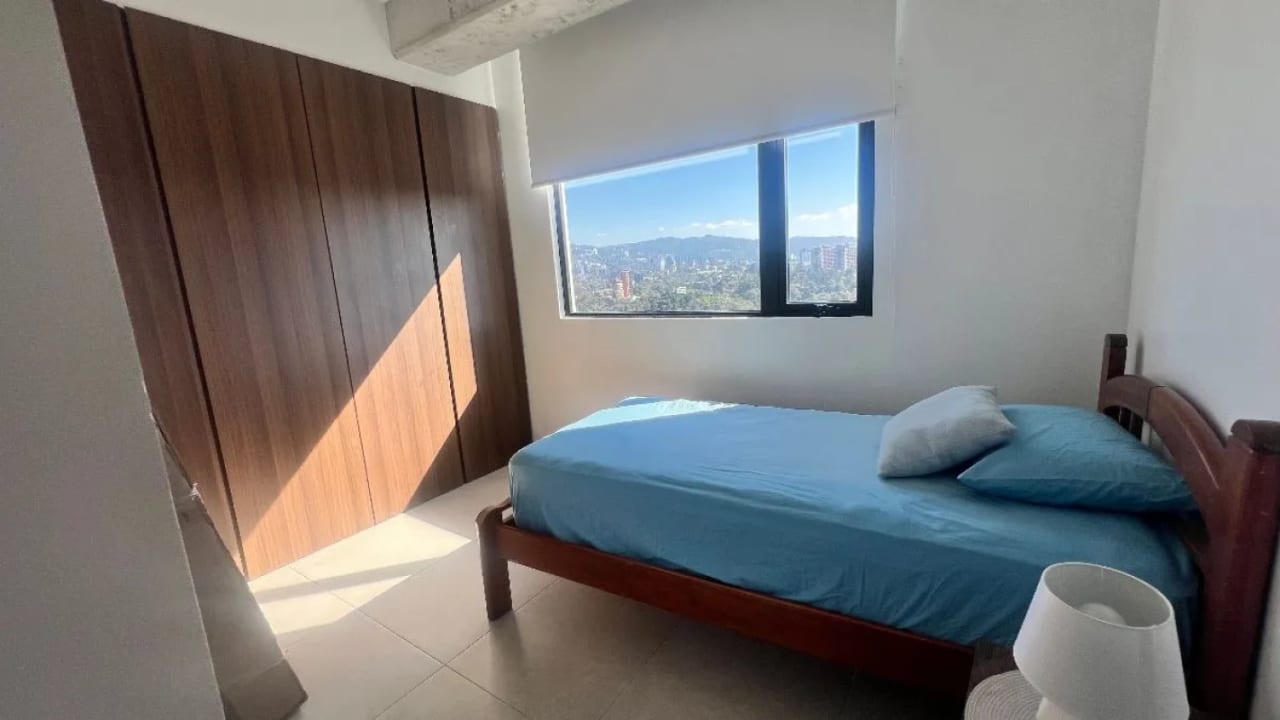 Apartamento Amueblado y Equipado MIRA zona 10 — Apartamento en Alquiler en Mira, Zona 10, Guatemala, Ciudad — foto 10 de 16