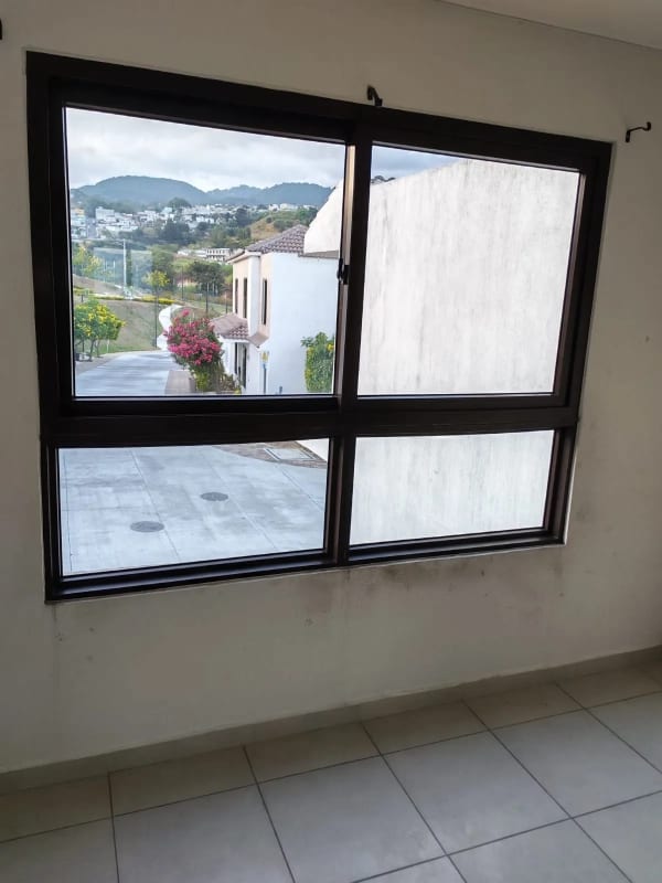 HACIENDA DE LAS FLORES. ANDANA 2. CASA TIPO TOWNHOUSE. 3 NIVELES. CASA FHA. ENGANCHE: Q. 43,800 — Apartamento en Venta en Villa Nueva, Guatemala, Ciudad — foto 7 de 17