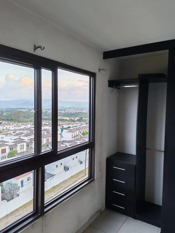 HACIENDA DE LAS FLORES. ANDANA 2. CASA TIPO TOWNHOUSE. 3 NIVELES. CASA FHA. ENGANCHE: Q. 43,800 — Apartamento en Venta en Villa Nueva, Guatemala, Ciudad — foto 5 de 17