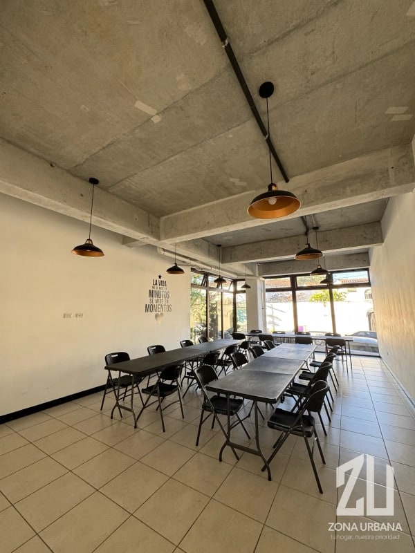 Edificio Loira mariscal zona 11 - 5