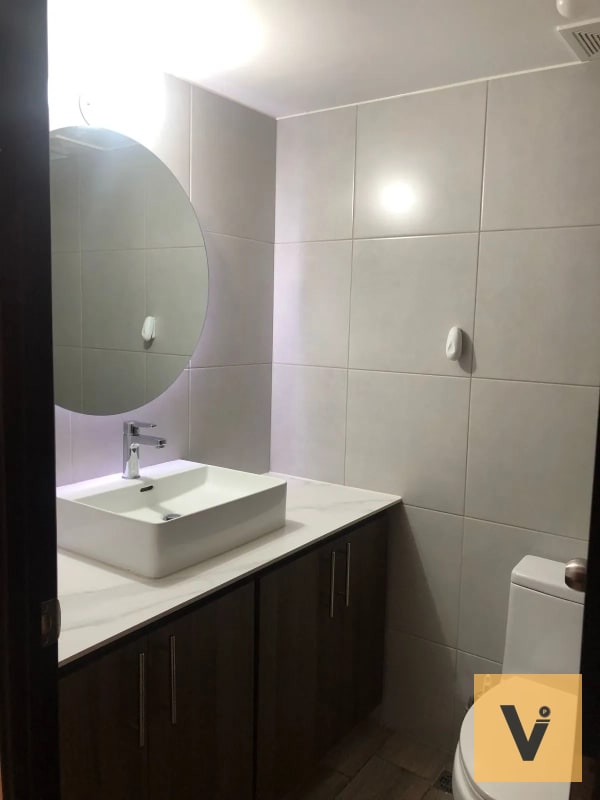 Apartamento en venta en Sakai - 1