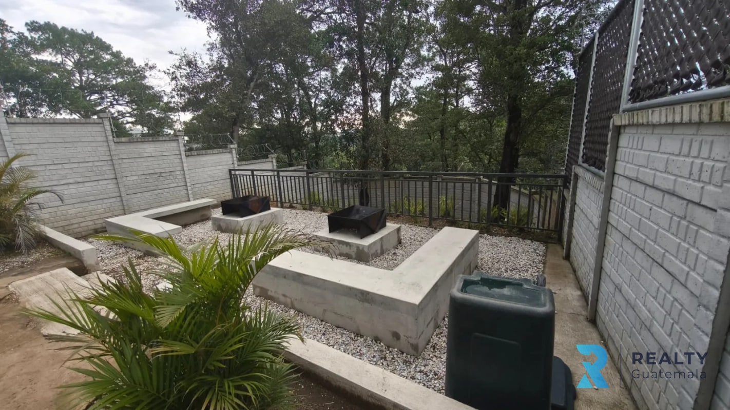 VENDO Apartamento Senderos, Zona 16 - 2