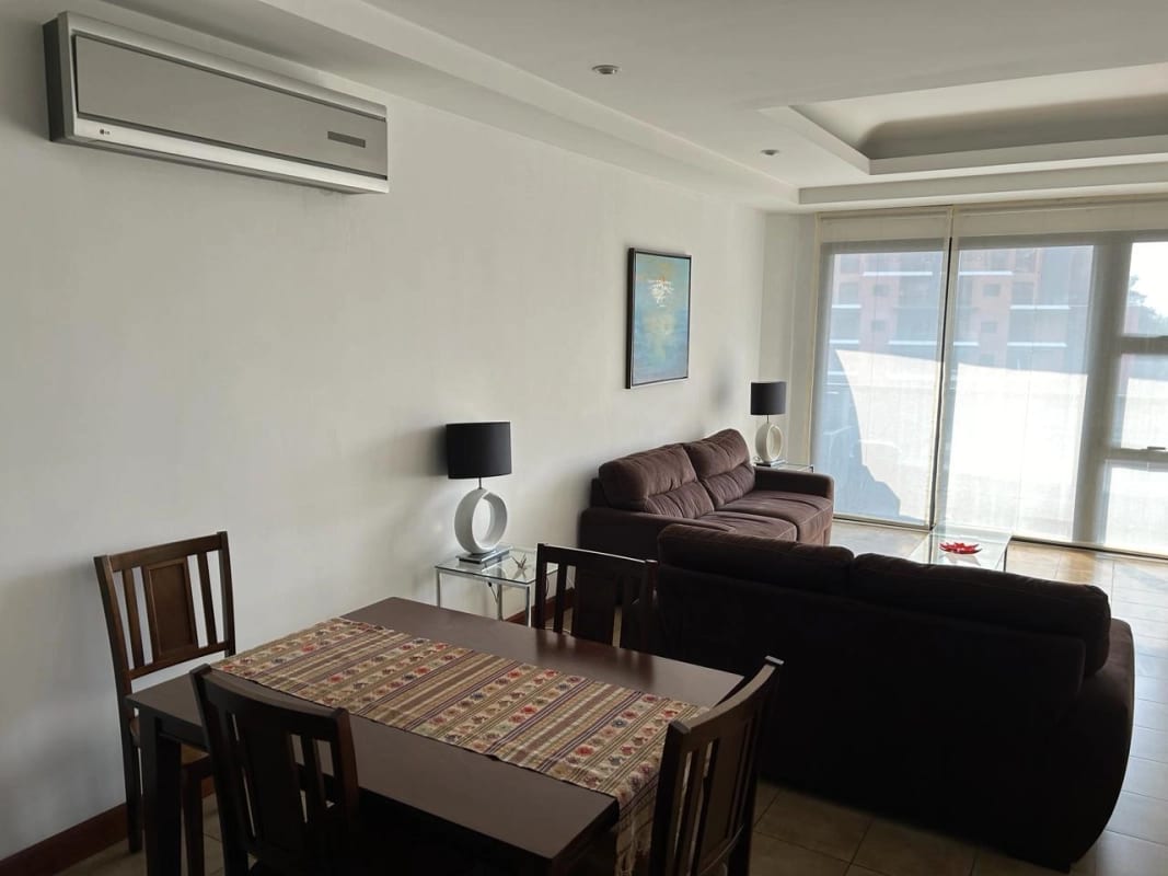 Apartamento amueblado en renta en zona 14 — Apartamento en Alquiler en Zona 14, Guatemala, Ciudad — foto 16 de 17