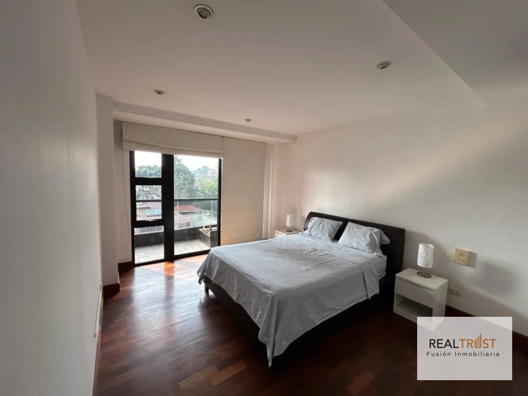 Apartamento amueblado en zona 14 - 10