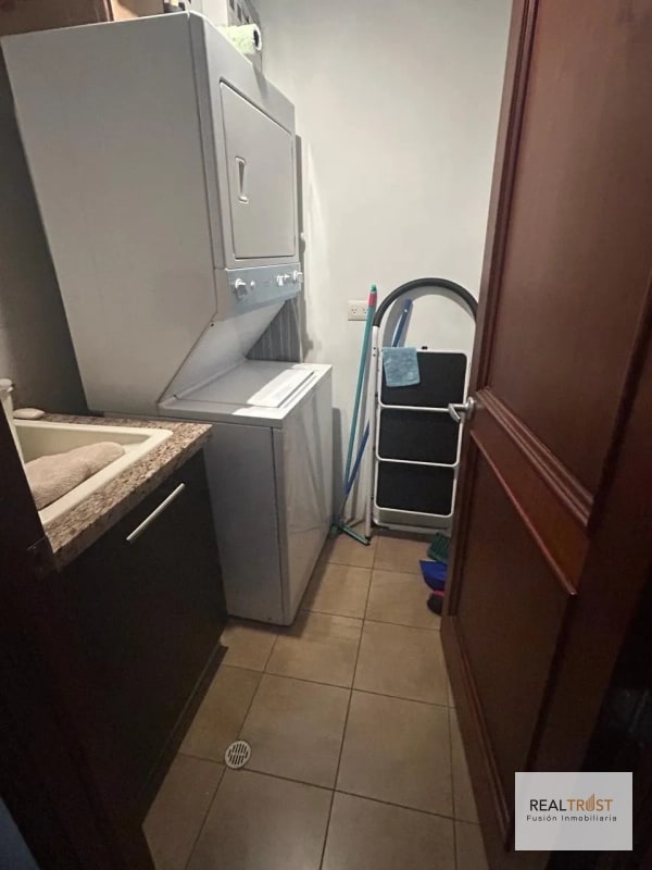 Apartamento amueblado en zona 14 - 8