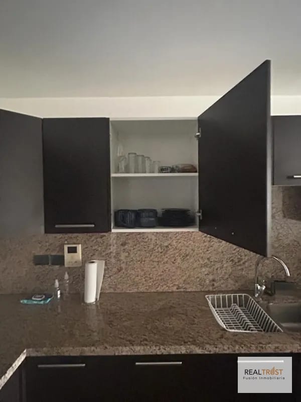 Apartamento amueblado en zona 14 — Apartamento en Alquiler en Zona 14, Guatemala, Ciudad — foto 3 de 15