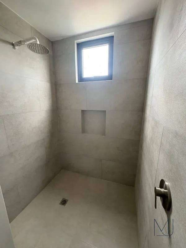 Apartamento en Venta | Vila Quince | Zona 15 VH2 | 2 habitaciones con balcón — Apartamento en Venta en Vila Quince, Zona 15, Guatemala, Ciudad — foto 3 de 11