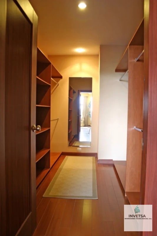 AMPLIO APARTAMENTO 3 DORMITORIOS ZONA 15 - 2