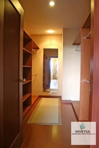 AMPLIO APARTAMENTO 3 DORMITORIOS ZONA 15 — Apartamento en Venta en Vista Hermosa II, Zona 15, Guatemala, Ciudad — miniatura 3 de 9