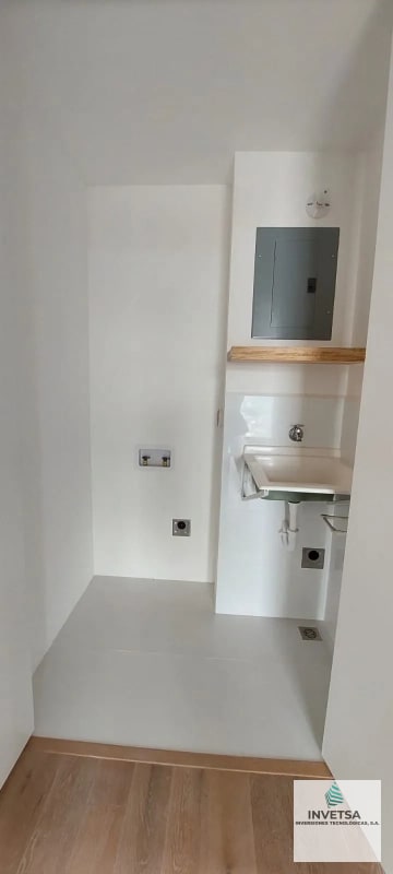 APARTAMENTO 2 DORMITORIOS CENTRICO ZONA 5 - 2