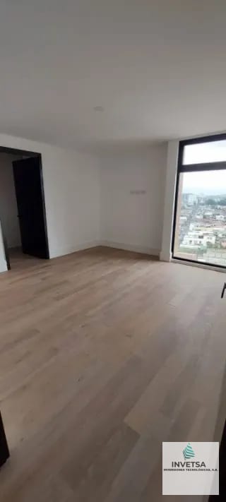 APARTAMENTO 3 DORMITORIOS CENTRICO ZONA 5 — Apartamento en Alquiler en Céntrico, Zona 5, Guatemala, Ciudad — miniatura 6 de 9