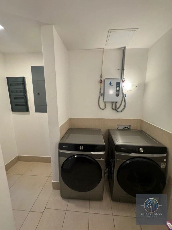 Lindo y amplio apartamento en Edificio Casa Margarita - 3