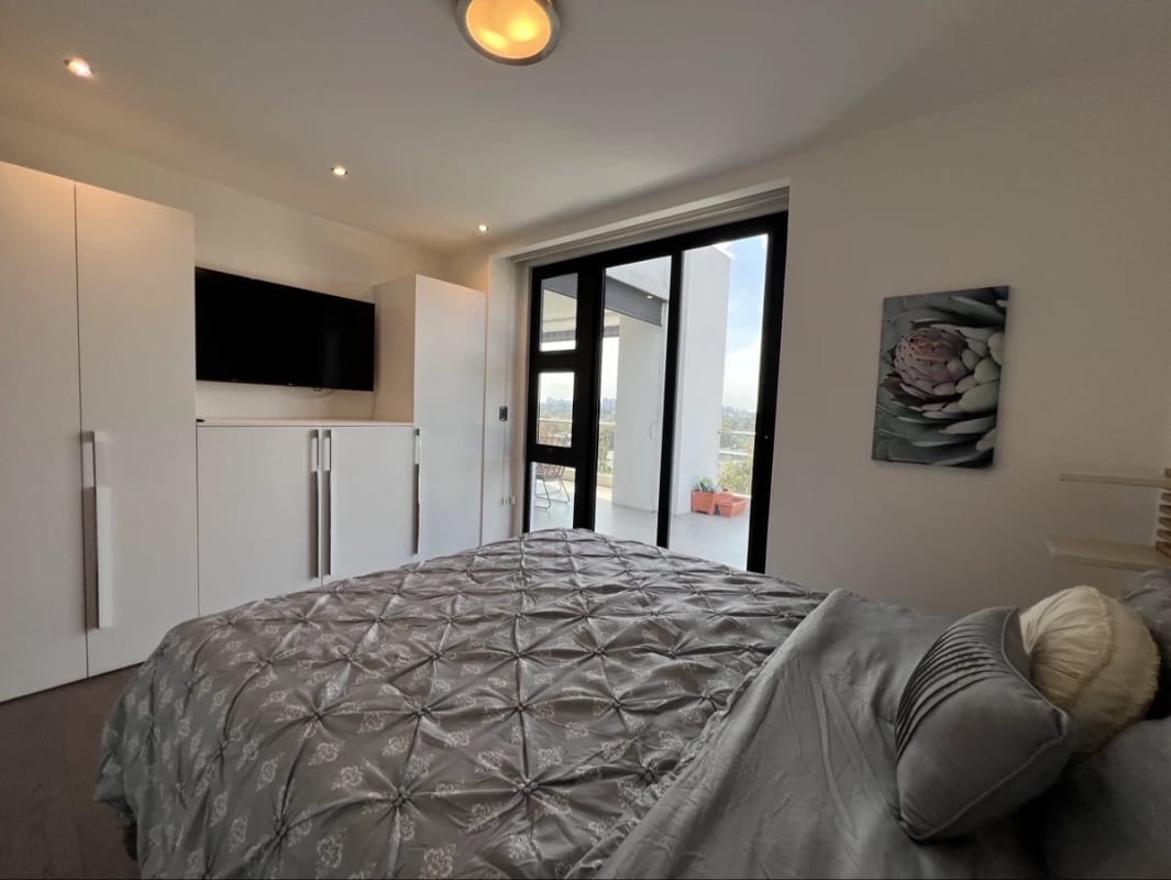 Venta de lindo Apartamento Amueblado 2 Niveles | Zen Cayalá Zona 16 — Apartamento en Venta en Zen Cayalá, Zona 16, Guatemala, Ciudad — foto 3 de 15