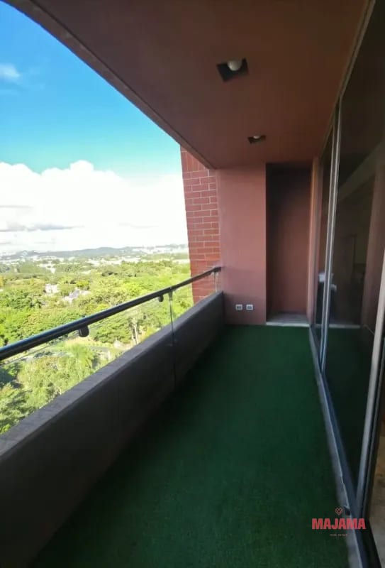 APARTAMENTO EN RENTA ZONA 10, CODIGO 28_AR11 — Apartamento en Alquiler en Zona 10, Guatemala, Ciudad — foto 1 de 13