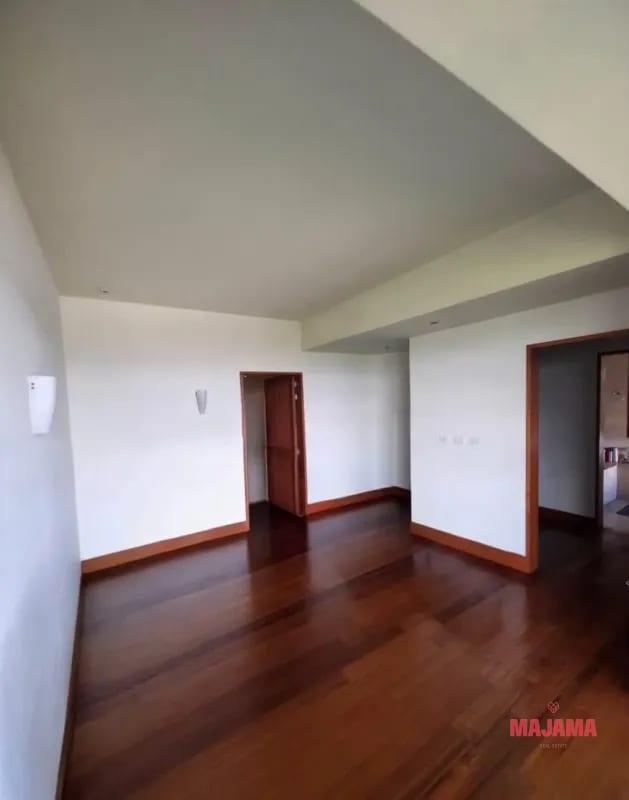 APARTAMENTO EN RENTA ZONA 10, CODIGO 28_AR11 — Apartamento en Alquiler en Zona 10, Guatemala, Ciudad — foto 8 de 13