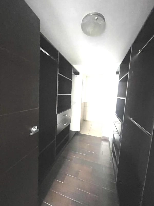 ALQUILER DE APARTAMENTO ATTICA ZONA 14 — Apartamento en Alquiler en Attica, Zona 14, Guatemala, Ciudad — foto 4 de 16