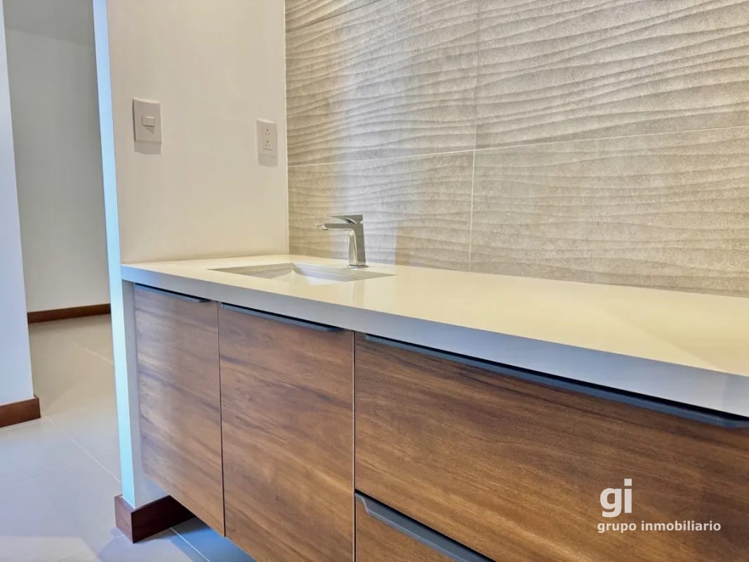 Apartamento en venta como casa en zona 13 — Apartamento en Venta en Zona 13, Guatemala, Ciudad — foto 14 de 15