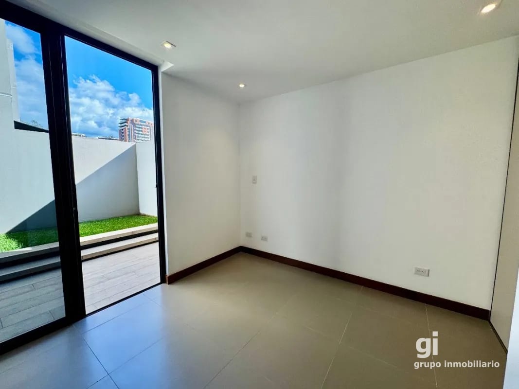 Apartamento en venta como casa en zona 13 — Apartamento en Venta en Zona 13, Guatemala, Ciudad — foto 11 de 15