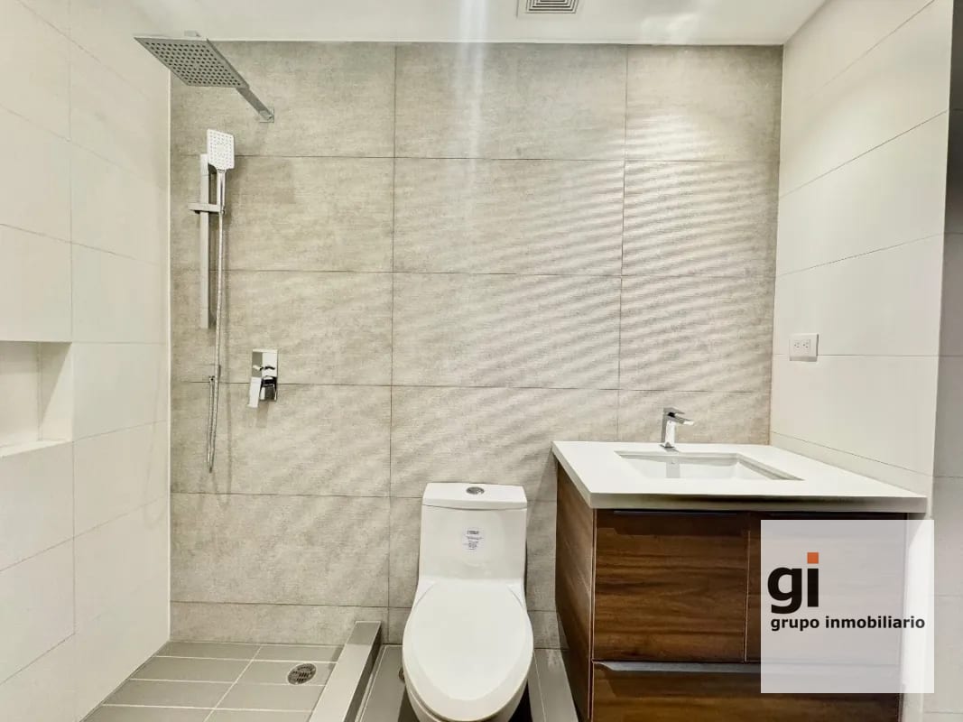 Apartamento de 3 dormitorios + cuarto de servicio en venta en zona 13 — Apartamento en Venta en Zona 13, Guatemala, Ciudad — foto 9 de 12