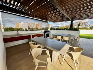 Apartamento de 3 dormitorios + cuarto de servicio en venta en zona 13 — Apartamento en Venta en Zona 13, Guatemala, Ciudad — miniatura 3 de 12