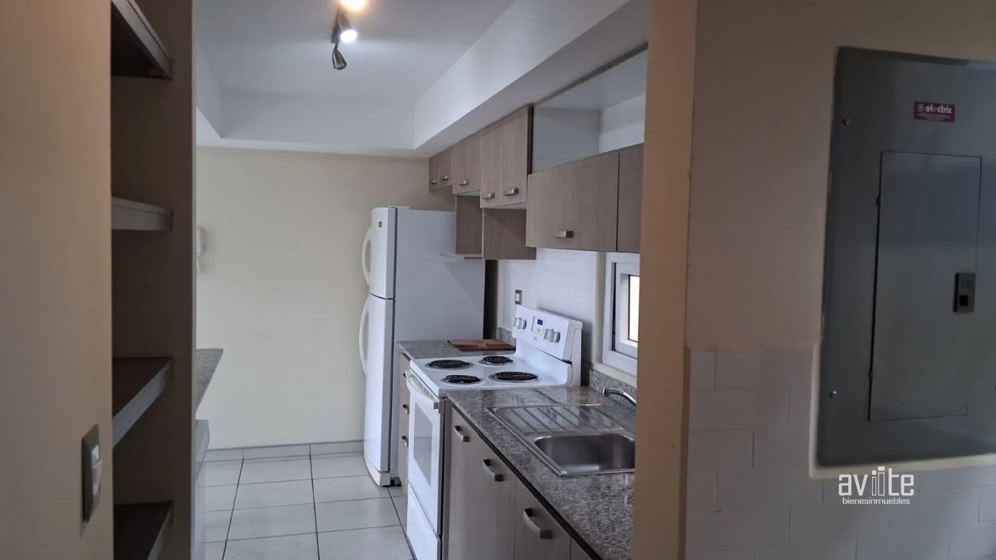 Condado Naranjo: apartamento con linea blanca y 3 habitaciones en alquiler Q6,000 negociables - 2