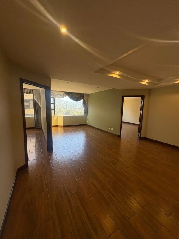 APARTAMENTO EN RENTA – MILENIA | ZONA 10 — Apartamento en Alquiler en Milenia, Zona 10, Guatemala, Ciudad — foto 8 de 12