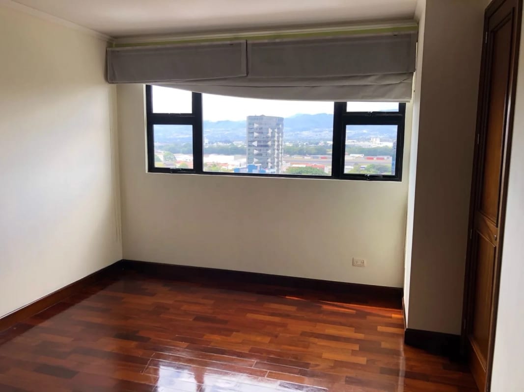 Alquiler de Apartamento San Angel Zona 14 — Apartamento en Alquiler en Zona 14, Guatemala, Ciudad — foto 9 de 15
