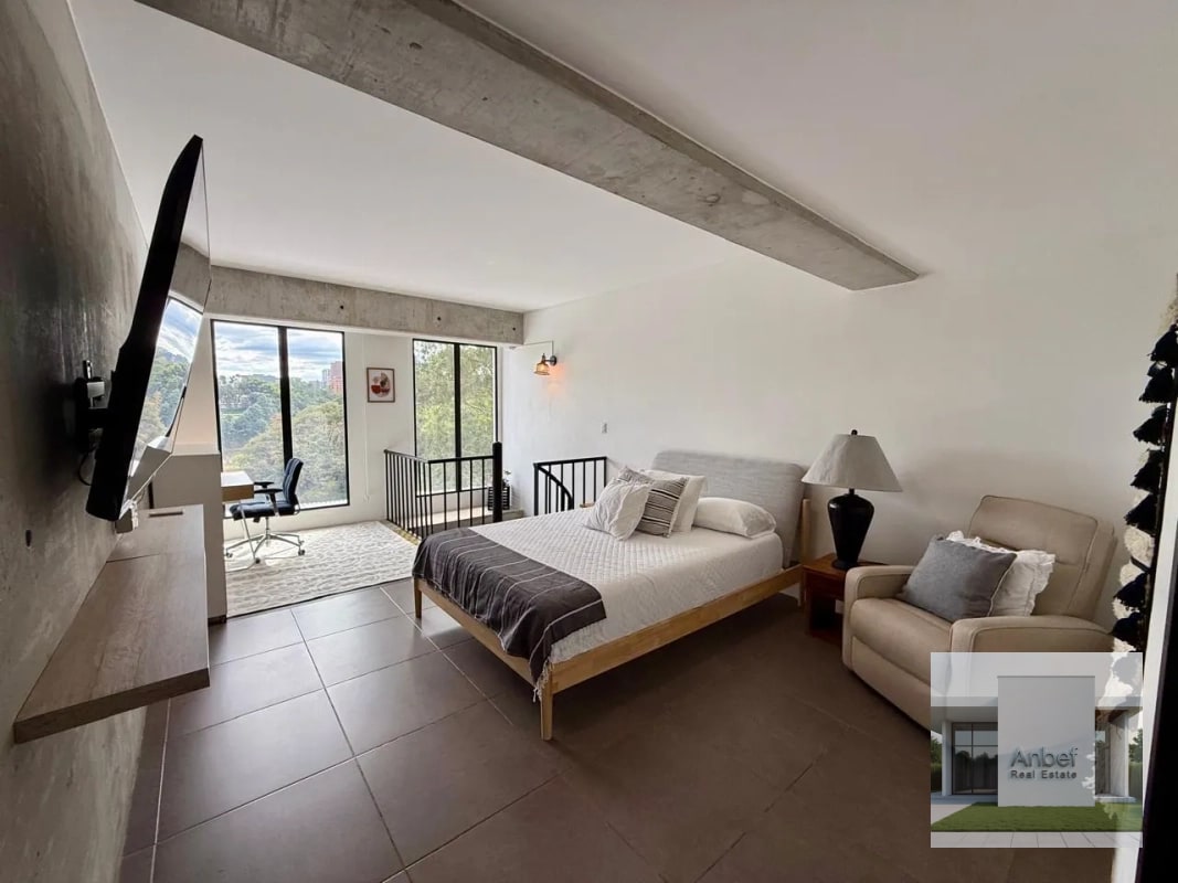 Apartamento Amueblado tipo Loft Un Dormitorio Zona 10 - 2