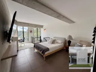 Apartamento Amueblado tipo Loft Un Dormitorio Zona 10 — Apartamento en Alquiler en Fabra, Zona 10, Guatemala, Ciudad — miniatura 3 de 7