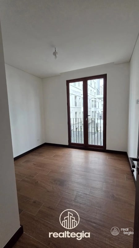 APARTAMENTO EN LIRIOS  DE CAYALÁ - 9