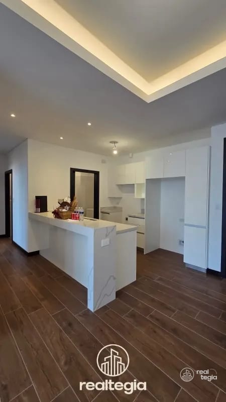 APARTAMENTO EN LIRIOS DE CAYALÁ — Apartamento en Venta en Zona 16, Guatemala, Ciudad — foto 9 de 9