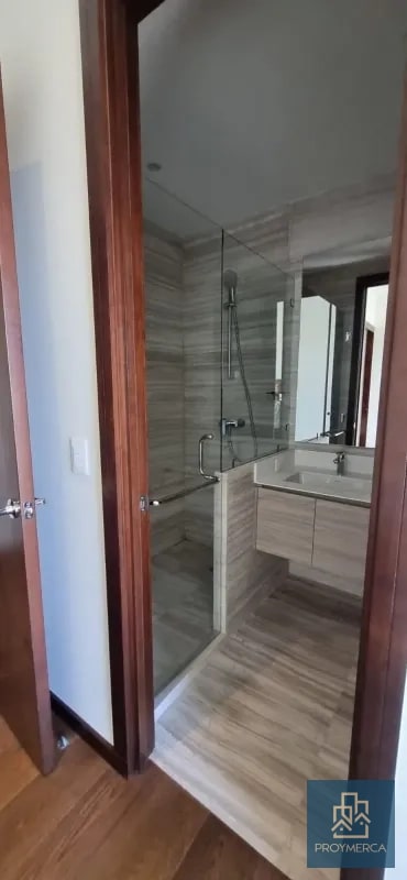 Apartamento en Venta para Estrenar, Zona 10 - 7