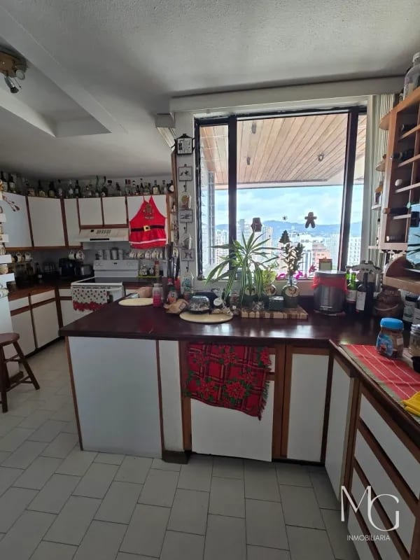 APARTAMENTO EN VENTA EN VÍA MARIS ZONA 10 — Apartamento en Venta en Zona 10, Guatemala, Ciudad — foto 7 de 10