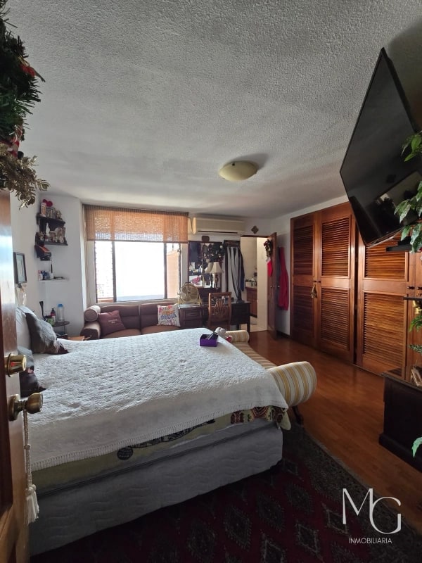 APARTAMENTO EN VENTA EN VÍA MARIS ZONA 10 - 2