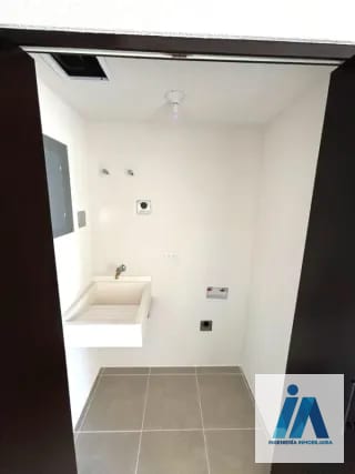 APARTAMENTO EN VENTA / ALQUILER – 📍Edificio Esenta, Zona 12 | Ubicación céntrica — Apartamento en Venta en Zona 12, Guatemala, Ciudad — miniatura 2 de 10