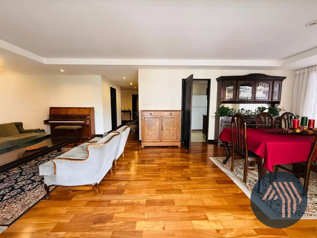 ALQUILER DE AMPLIO Y CÉNTRICO APARTAMENTO - ARIA, ZONA 10 - 10