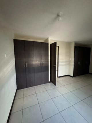 VENTA DE APARTAMENTO EN CONDADO NARANJO/ALEGRIA/Z.4 MIXCO — Apartamento en Venta en Condado Naranjo, Zona 4 Mixco, Guatemala, Ciudad — miniatura 5 de 16