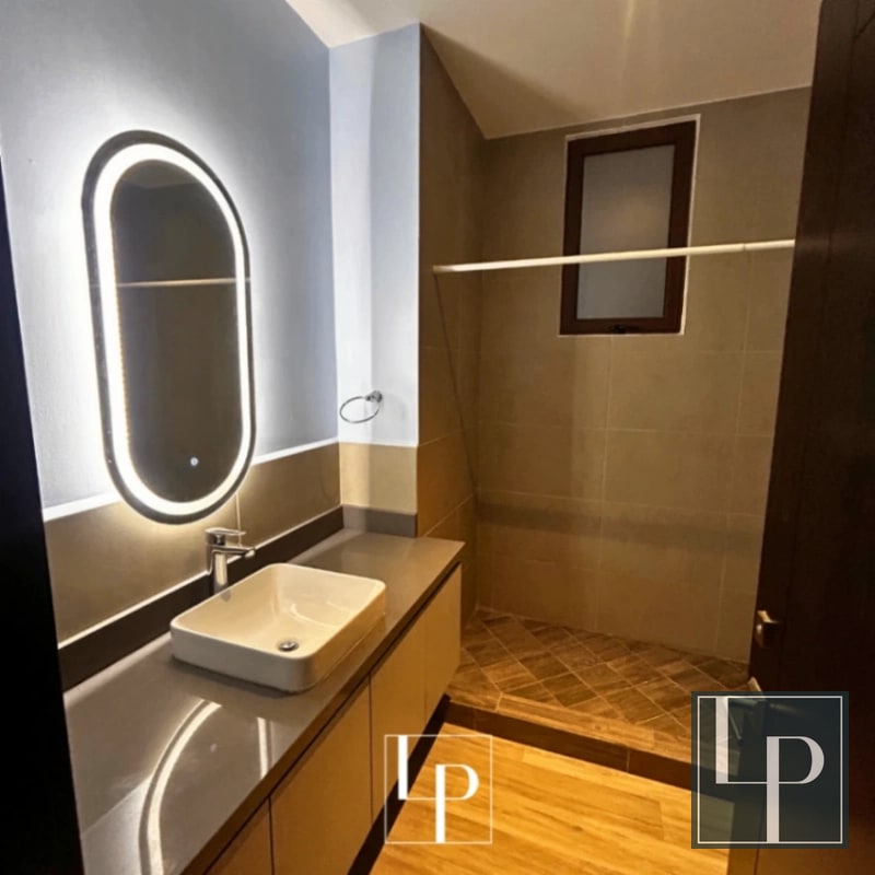 Apartamento de 2 Hab. en Renta en Lirios de Cayalá - 5