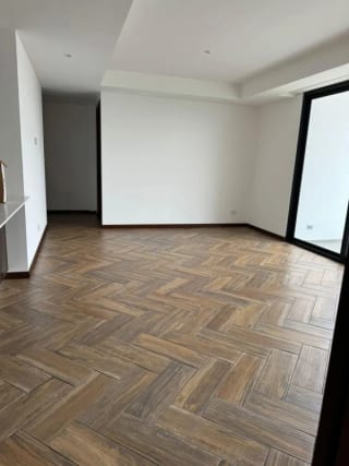 Apto en renta en NAORI zona 10 — Apartamento en Venta en Naori, Zona 10, Guatemala, Ciudad — miniatura 5 de 5