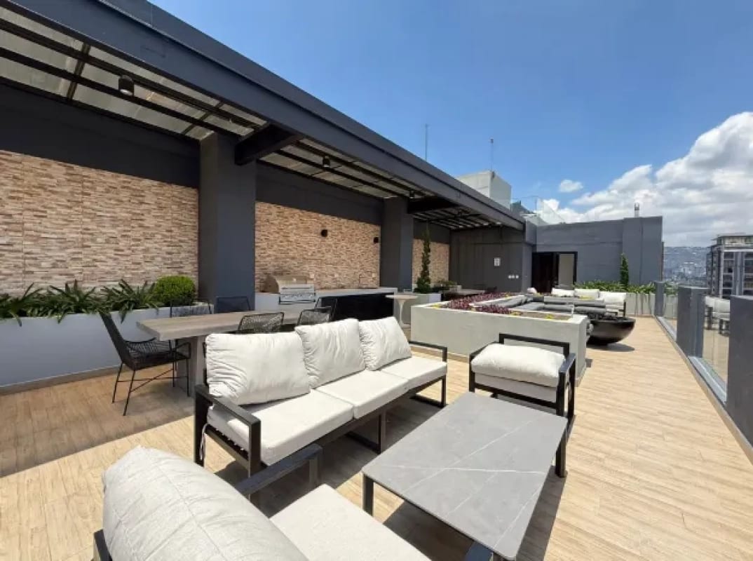Apto en renta en NAORI zona 10 — Apartamento en Venta en Naori, Zona 10, Guatemala, Ciudad — foto 1 de 5