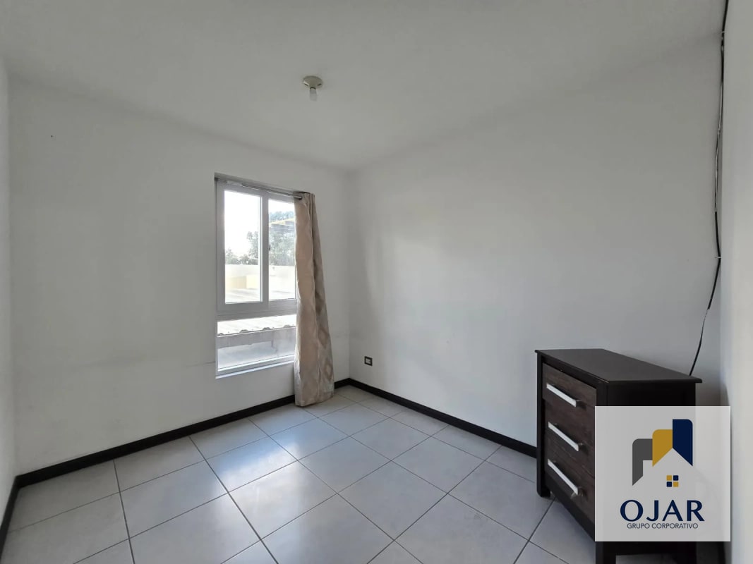 Apartamento en Venta zona 11, Condominio Vistas de las Charcas - 3