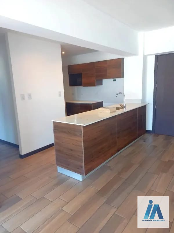 APARTAMENTO EN APARTAMENTO EN VENTA / ALQUILER - 📍Torre Pamplona 14 calle , zona 13 | Nivel alto — Apartamento en Venta en Zona 13, Guatemala, Ciudad — foto 12 de 13
