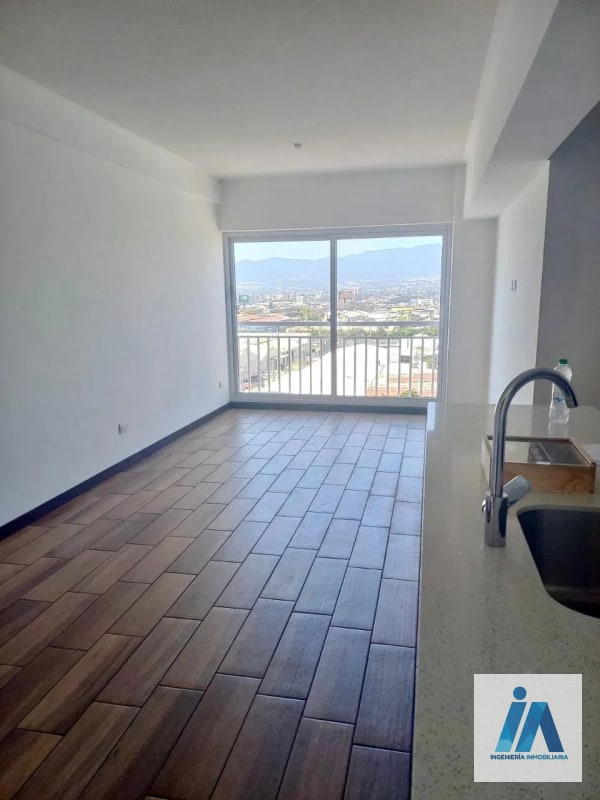 APARTAMENTO EN APARTAMENTO EN VENTA / ALQUILER - 📍Torre Pamplona 14 calle , zona 13  | Nivel alto - 9