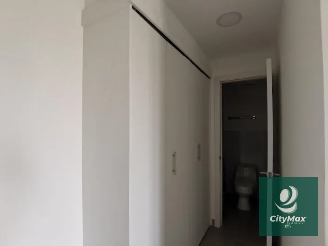 🏢 APARTAMENTO EN VENTA – ZONA 10 🏢 📍 Edificio Fiamene - 5