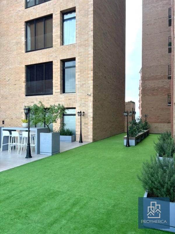 Apartamento con excelente ubicación en venta, Edifico Céntrico, Zona 5 - 3