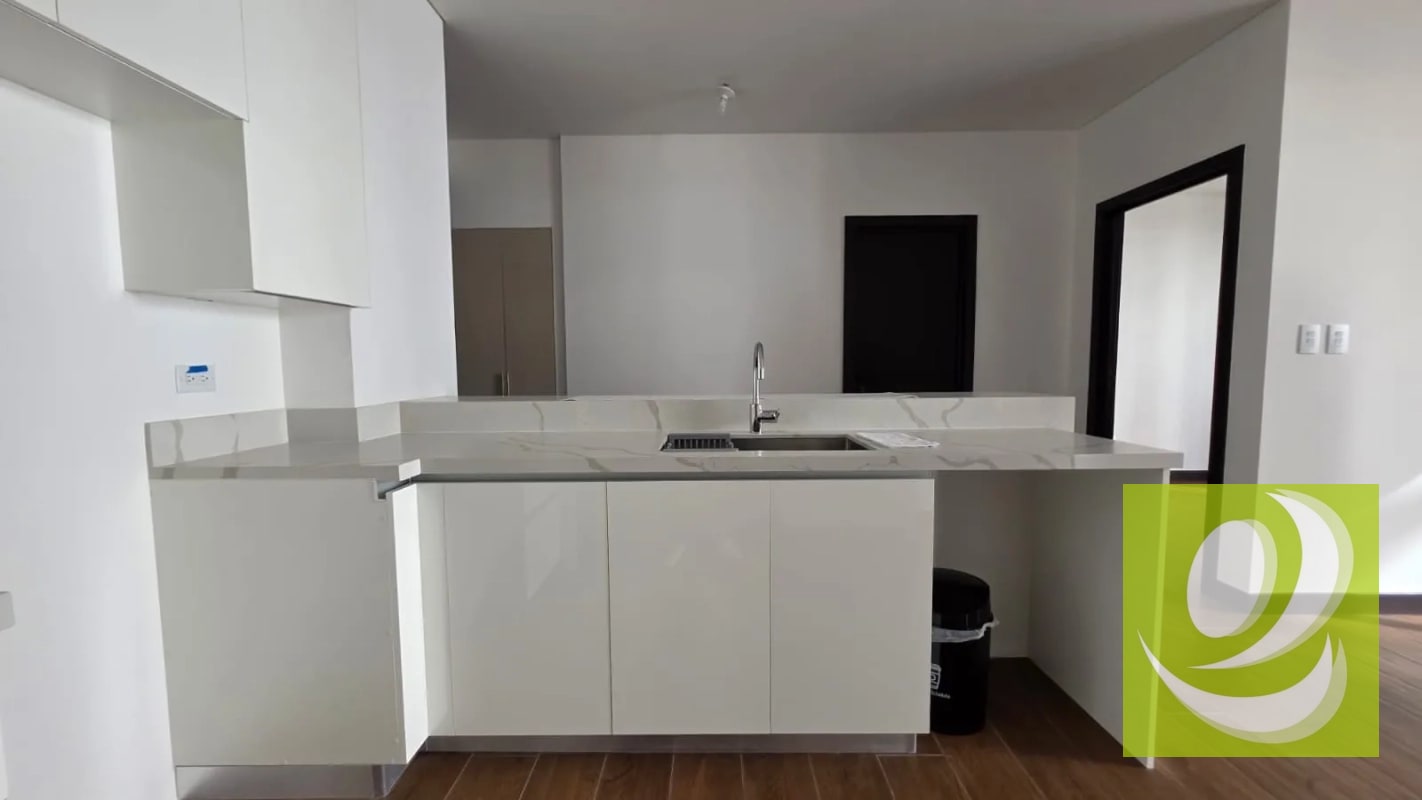 Renta apartamento en Lirios zona 16 - 11